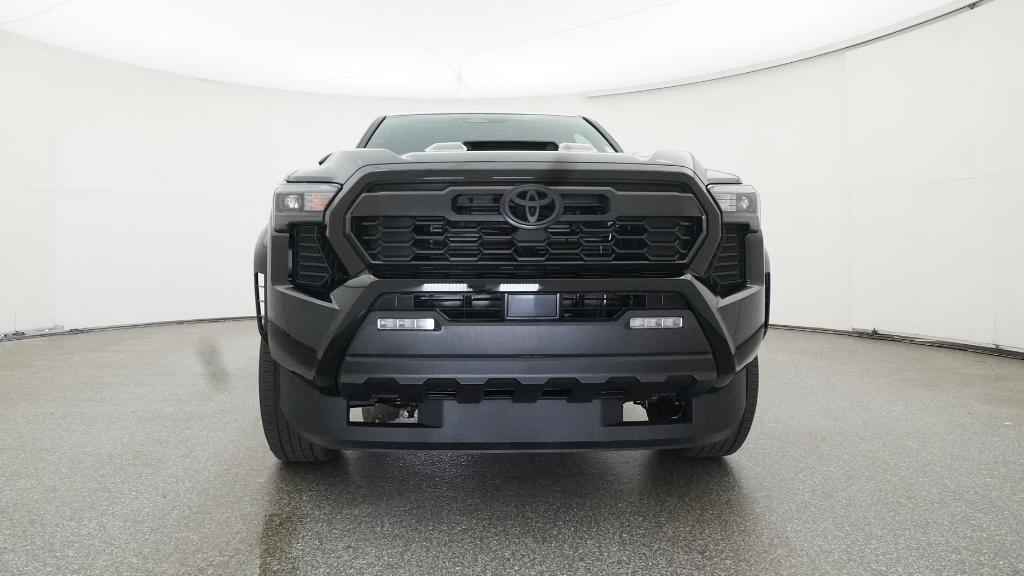 2025 Toyota Tacoma TRD Sport Double Cab photo 2