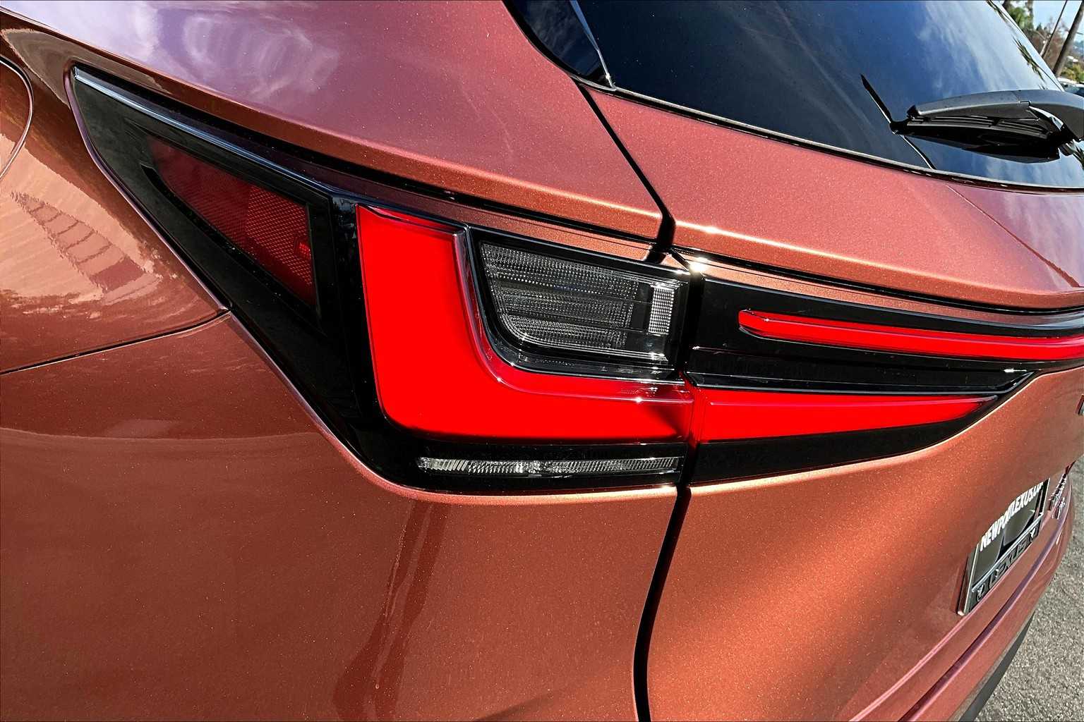 2026 Lexus NX 350 photo 12