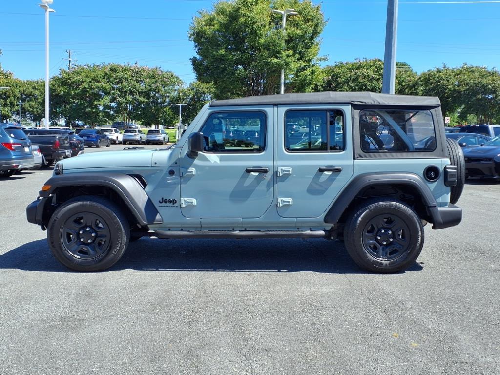 2023 Jeep Wrangler Sport photo 16