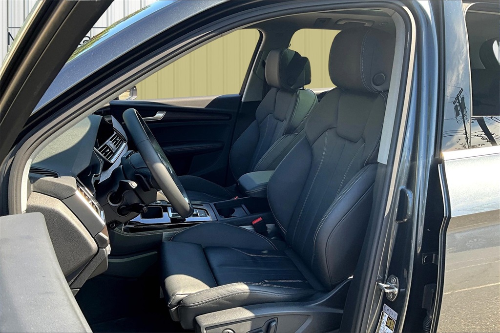 2025 Audi Q5 45 S line Premium Plus photo 20