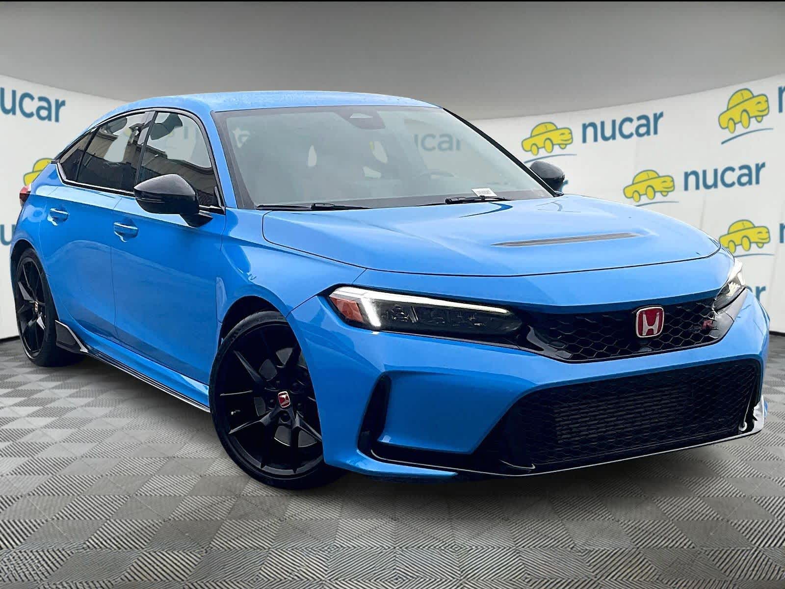 2024 Honda Civic Hatchback Type-R's photo