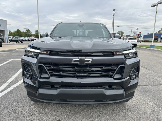 2026 Chevrolet Colorado LT photo 2