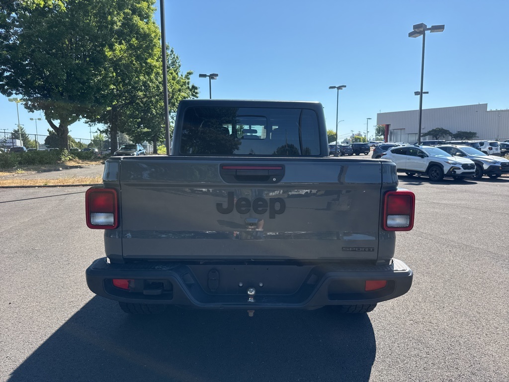 2021 Jeep Gladiator Sport photo 6