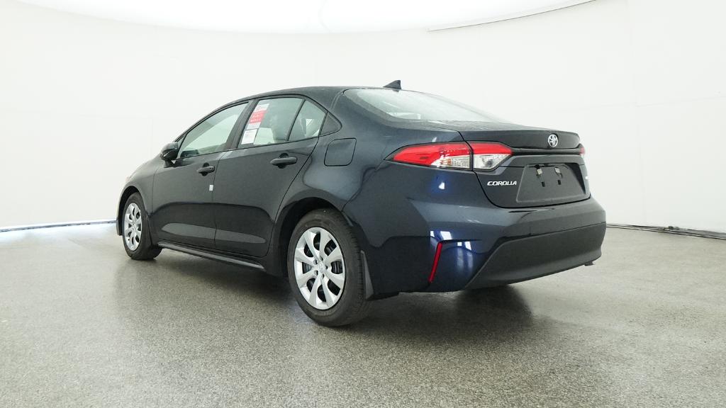 2025 Toyota Corolla LE photo 14