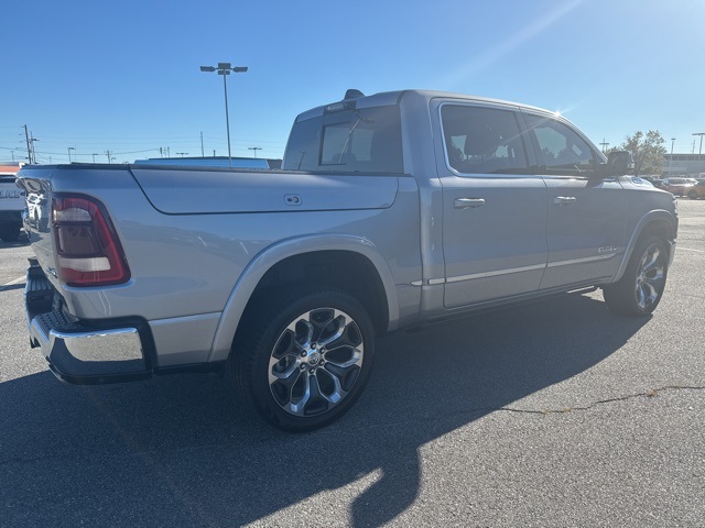 2023 Ram 1500 Limited photo 3