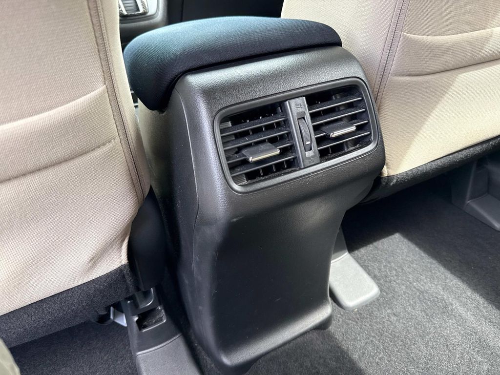 2015 Honda CR-V EX photo 17