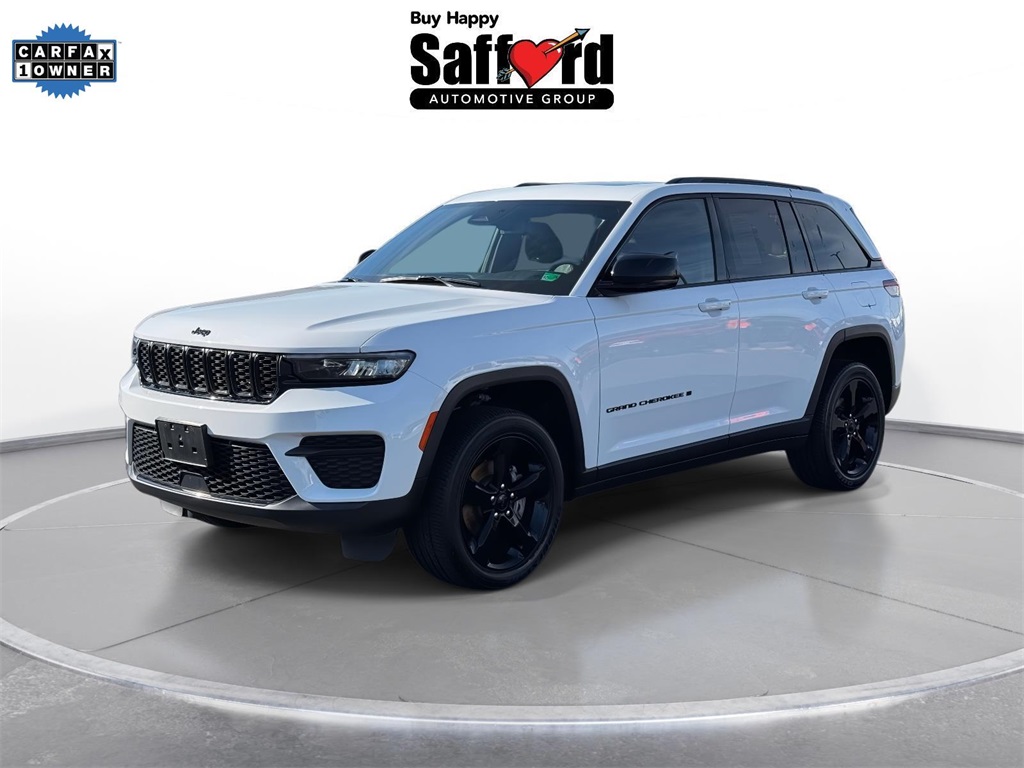 2023 Jeep Grand Cherokee Altitude's photo