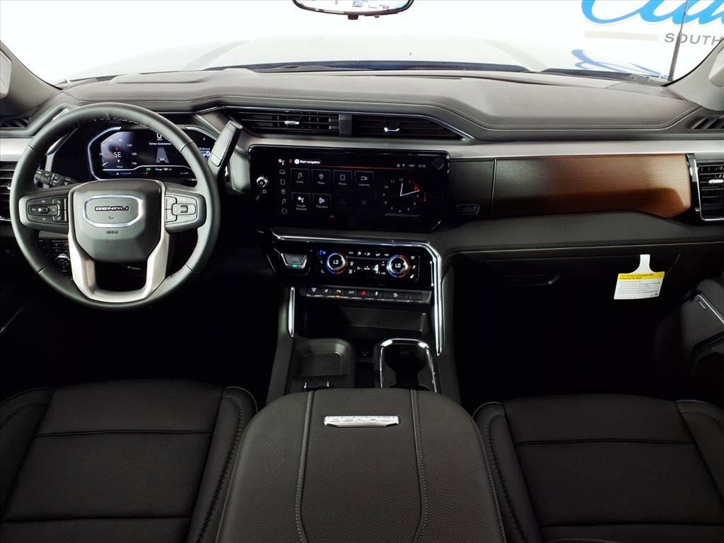 2025 Gmc Sierra HD Denali photo 3