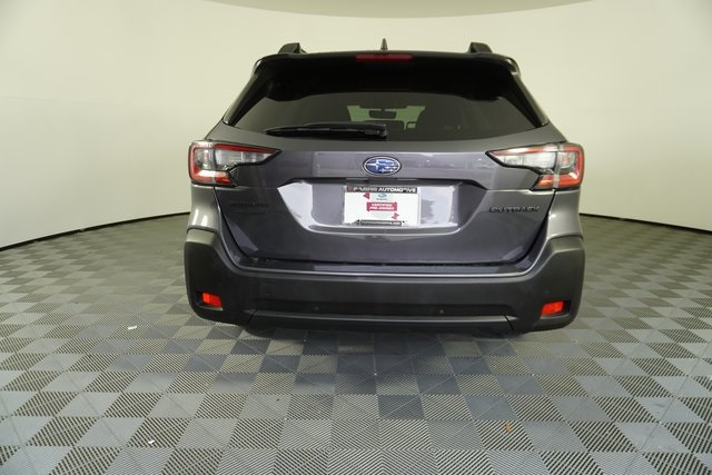 2025 Subaru Outback Onyx Edition photo 4