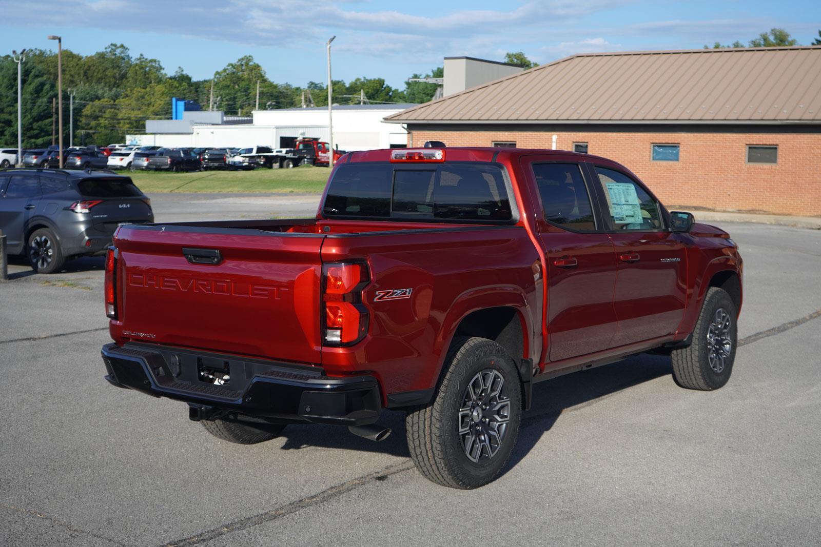 2026 Chevrolet Colorado Z71 photo 3