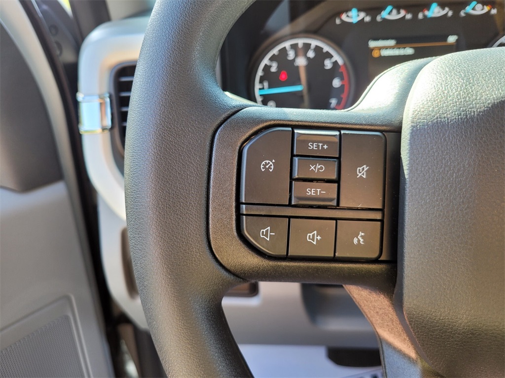 2025 Ford F-350 XL photo 22