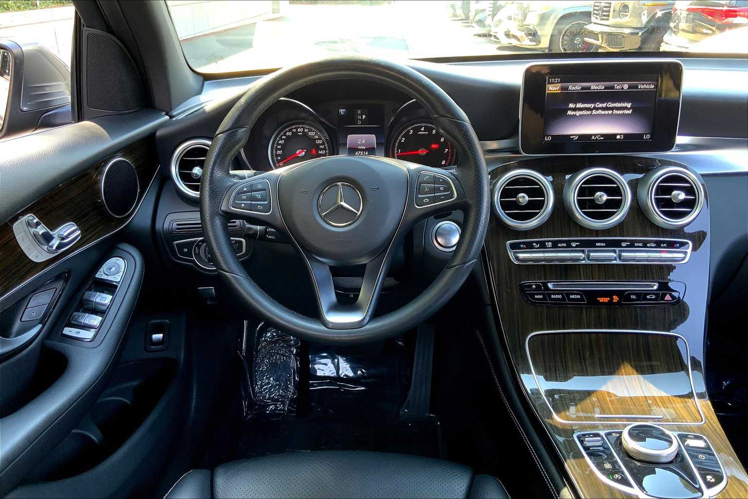 2018 Mercedes Benz GL 300 photo 5