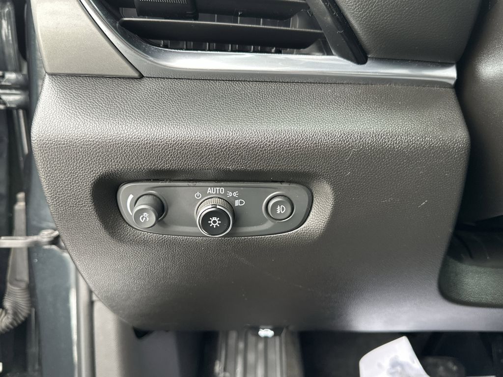 2021 CHEVROLET TRAVERSE - Image 15