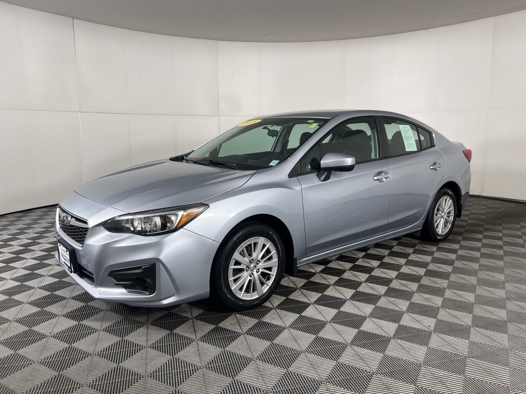 2018 Subaru Impreza 2.0i Premium photo 16
