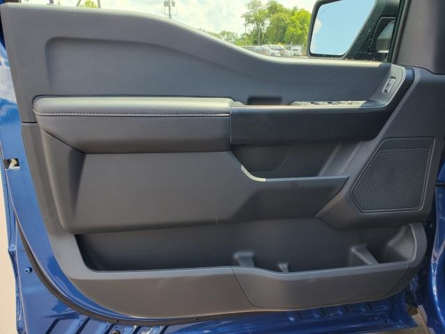 2025 Ford F-150 STX photo 10