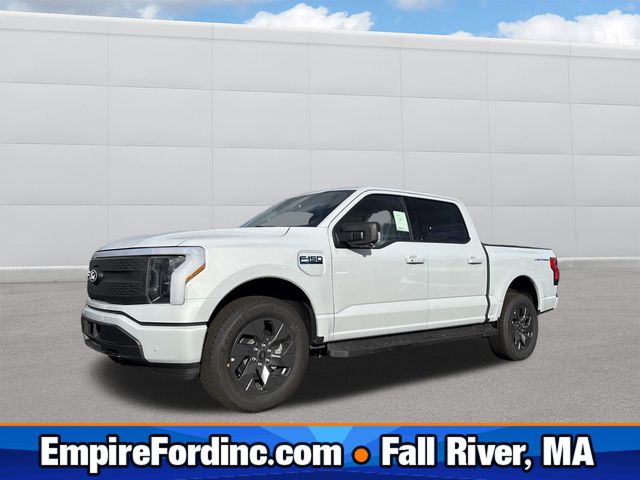 2025 Ford F-150 Lightning Flash's photo