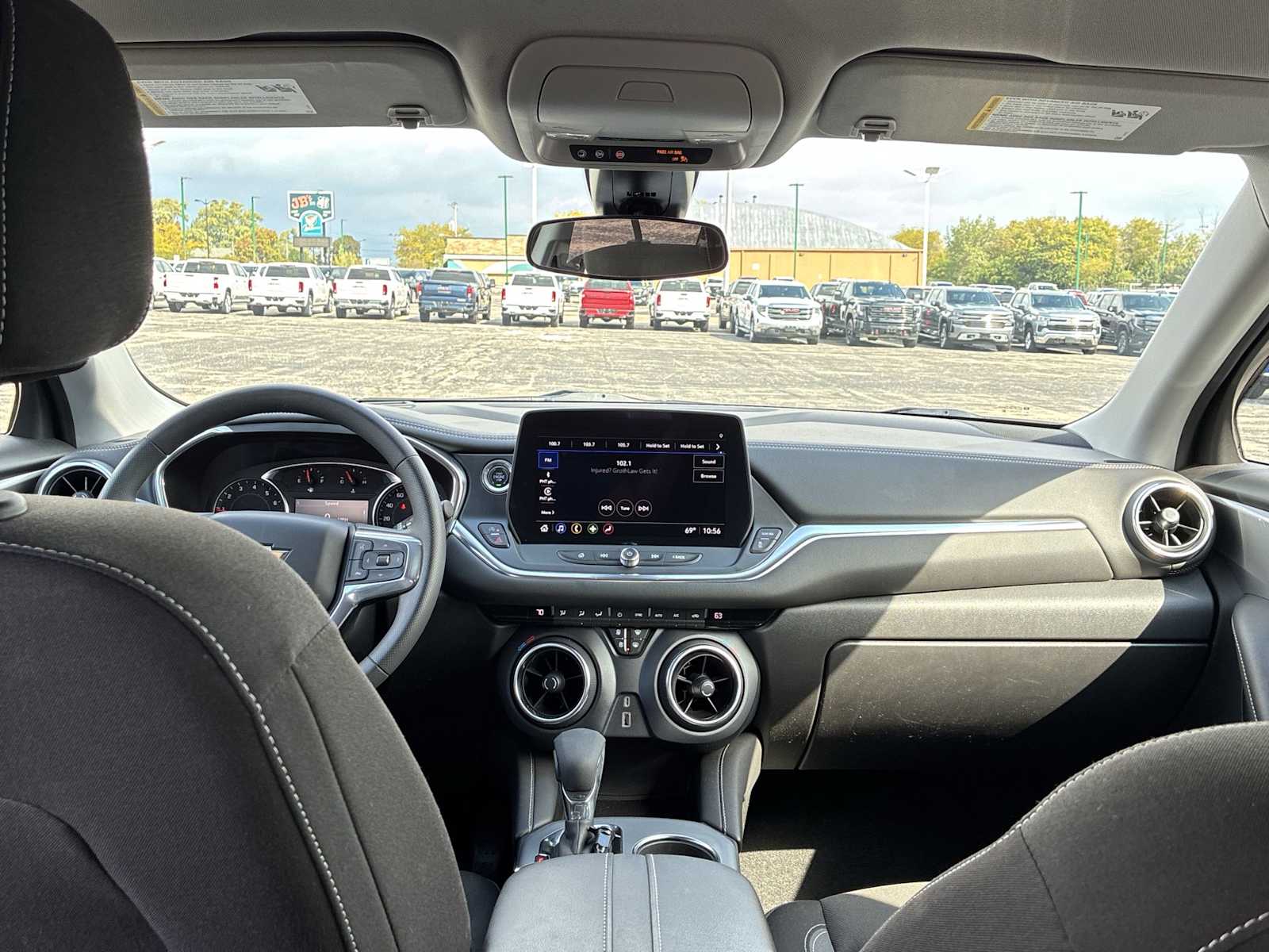 2023 Chevrolet Blazer 2LT photo 19
