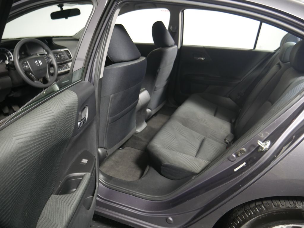 2014 Honda Accord LX photo 14