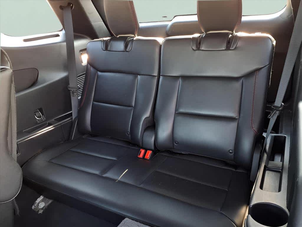 2022 Ford Explorer ST-Line photo 22