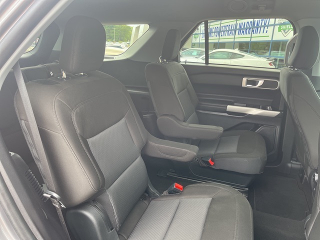 2022 Ford Explorer XLT photo 13