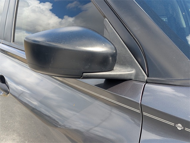 2021 Nissan Kicks S photo 8