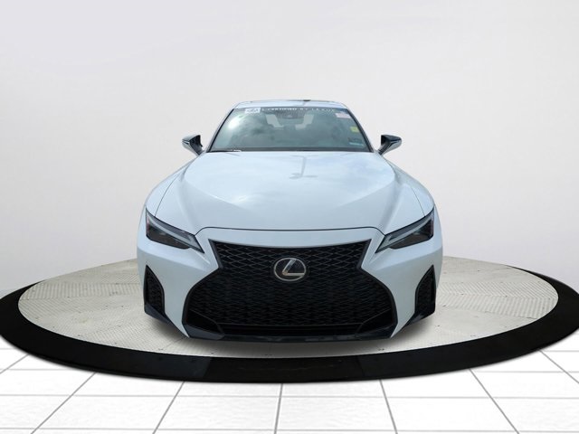 2024 Lexus IS 350 F SPORT photo 9