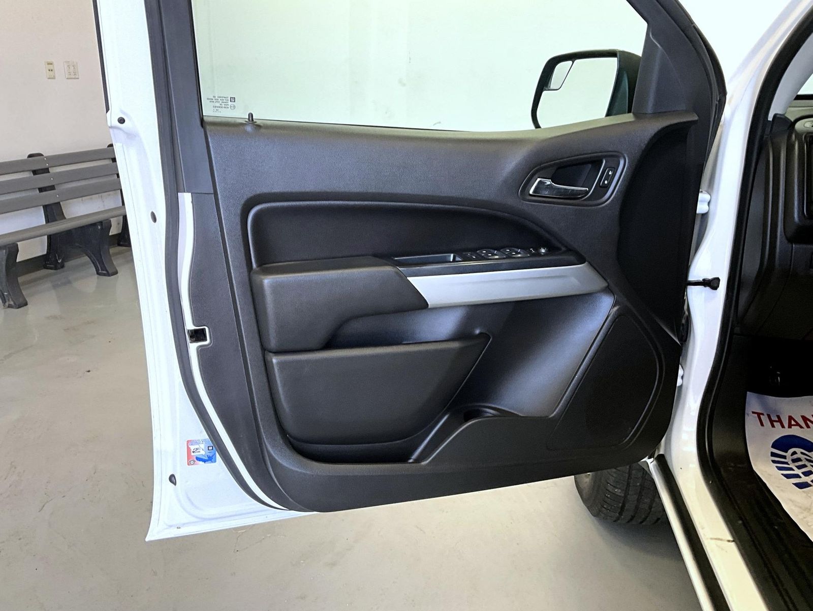 2015 Chevrolet Colorado LT photo 5