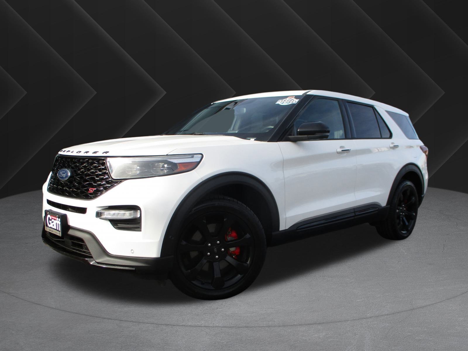 2021 Ford Explorer ST's photo