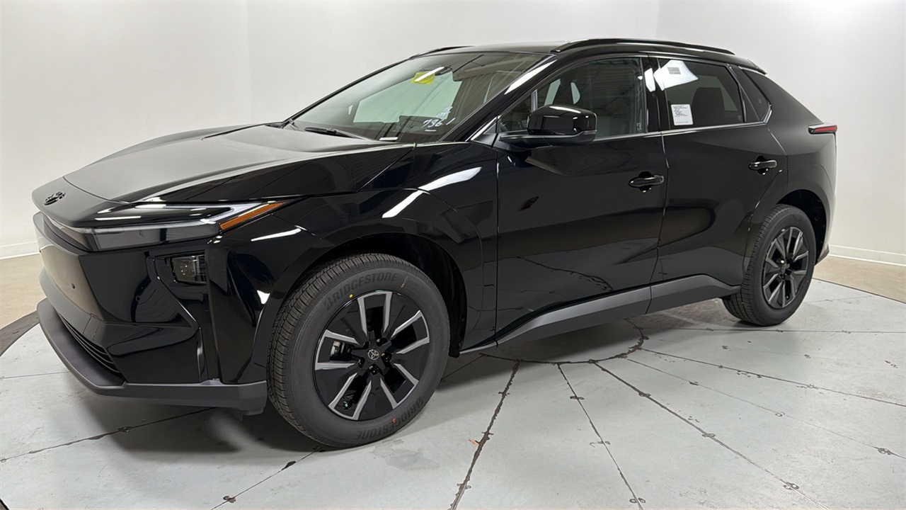 2026 Toyota bZ XLE's photo