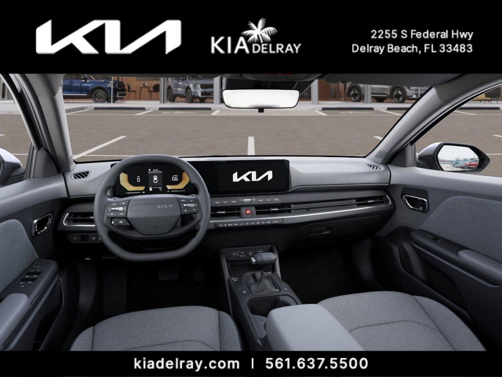 2025 Kia K4 LXS photo 13