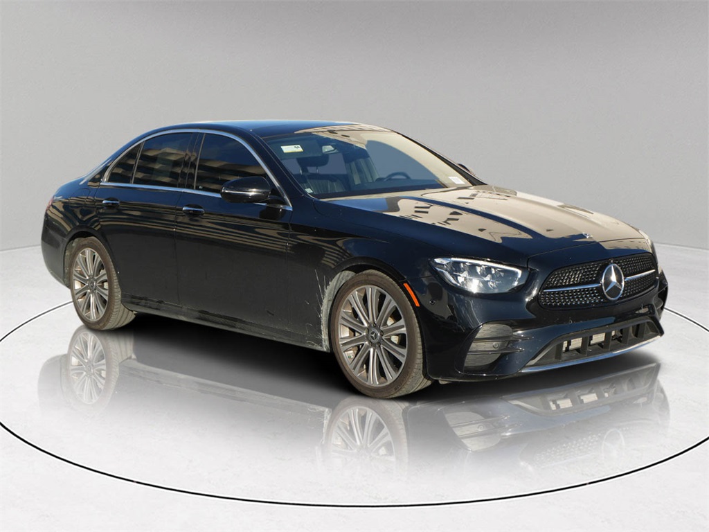 2022 Mercedes-Benz E-Class E350's photo