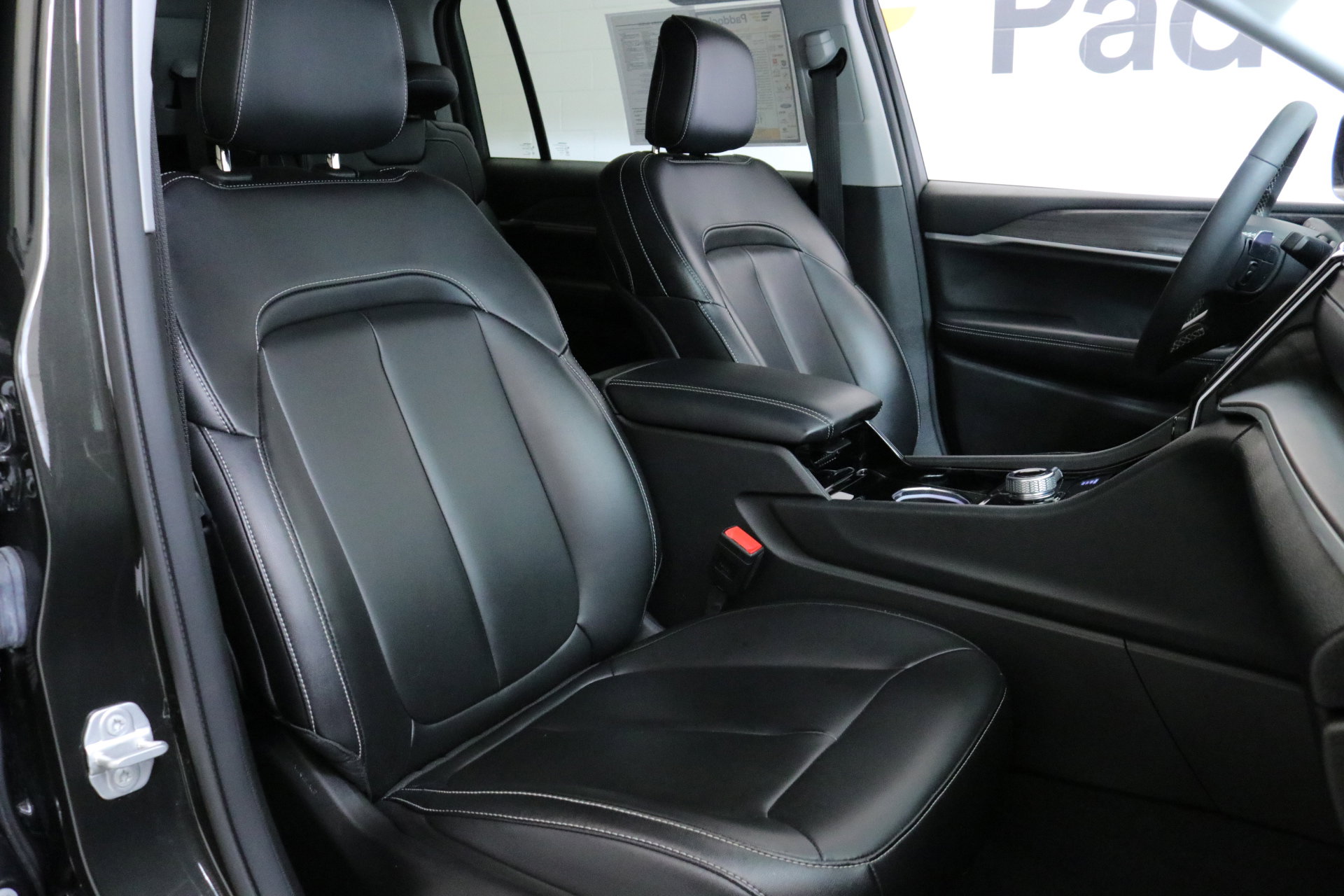 2023 Jeep Grand Cherokee Limited photo 28