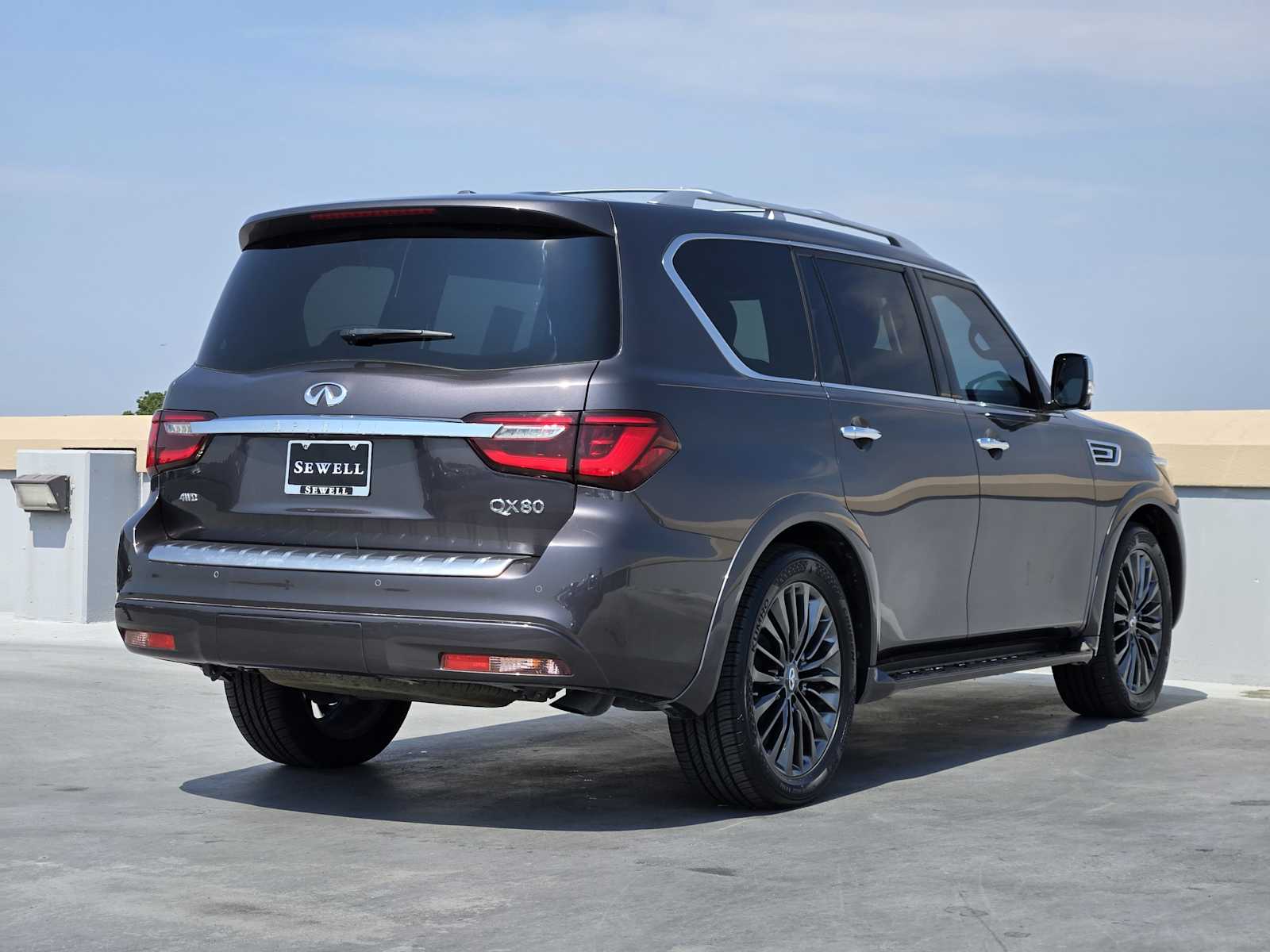 2024 Infiniti QX80 Sensory photo 4