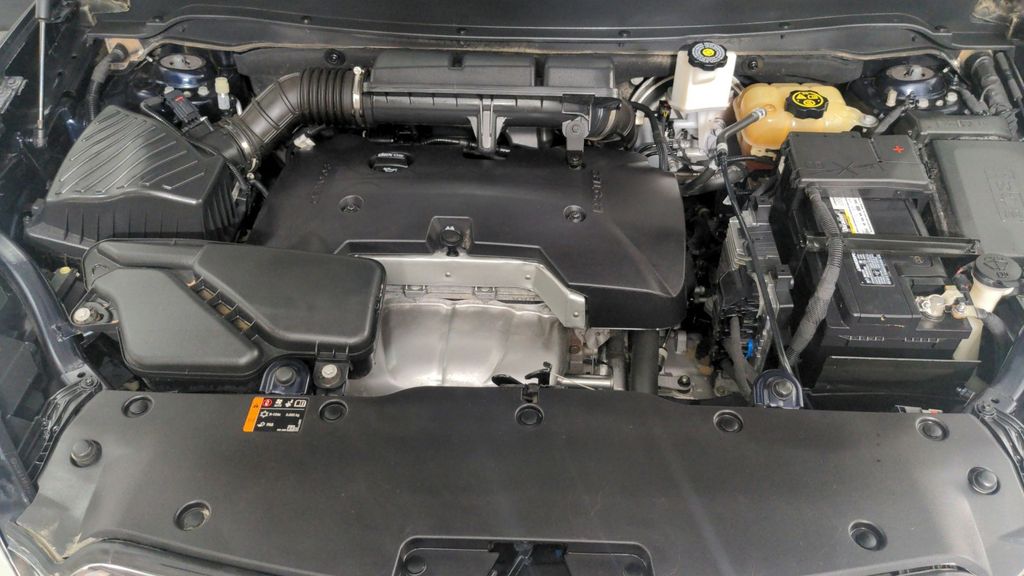2020 Buick Envision Essence photo 29