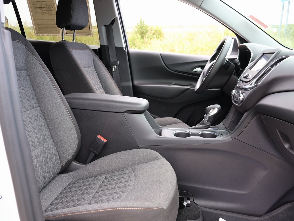 2023 Chevrolet Equinox LT photo 9