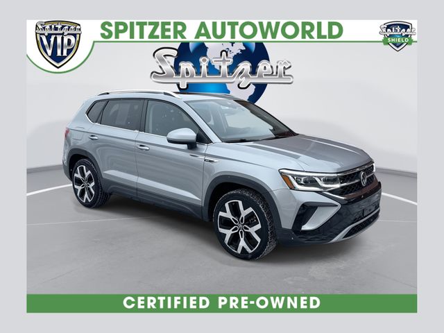 2022 Volkswagen Taos SEL's photo