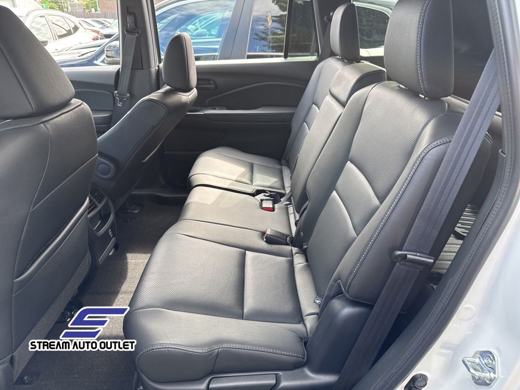 2022 Honda Passport EX-L photo 24