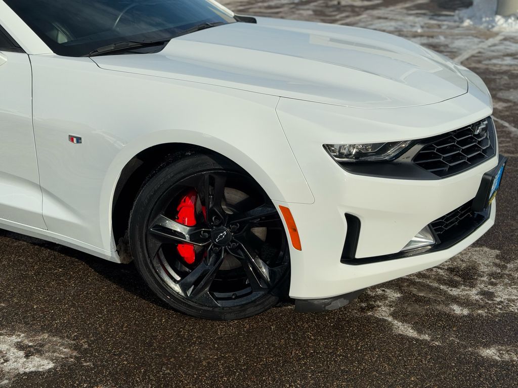 Used 2022 Chevrolet Camaro 2LT with VIN 1G1FD1RS7N0107152 for sale in Coon Rapids, Minnesota