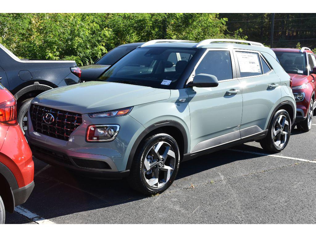 2026 Hyundai Venue SEL's photo