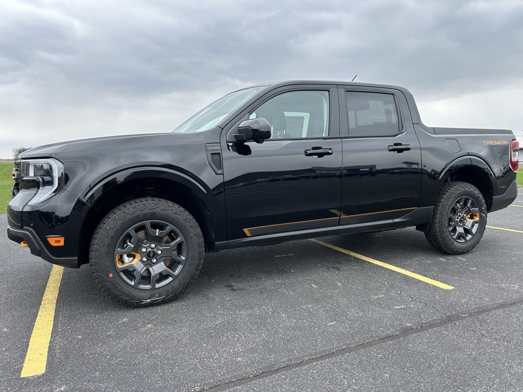 2025 Ford Maverick Tremor's photo