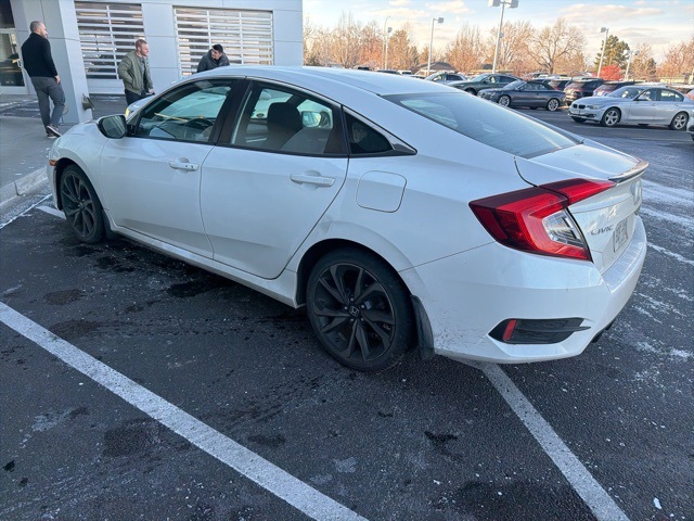 2019 Honda Civic Sport photo 3