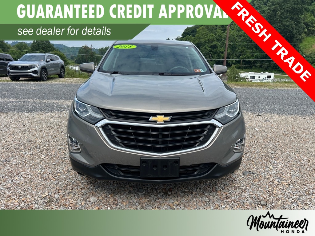 Used 2018 Chevrolet Equinox LT with VIN 3GNAXJEVXJS590378 for sale in Bridgeport, WV