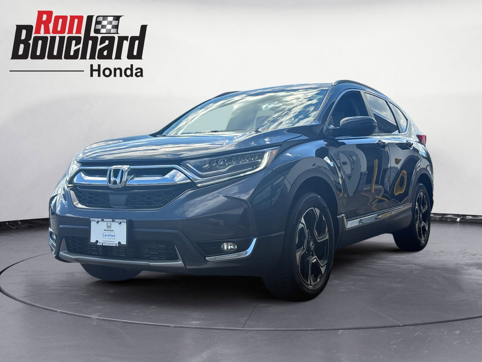 2017 Honda CR-V Touring photo 5