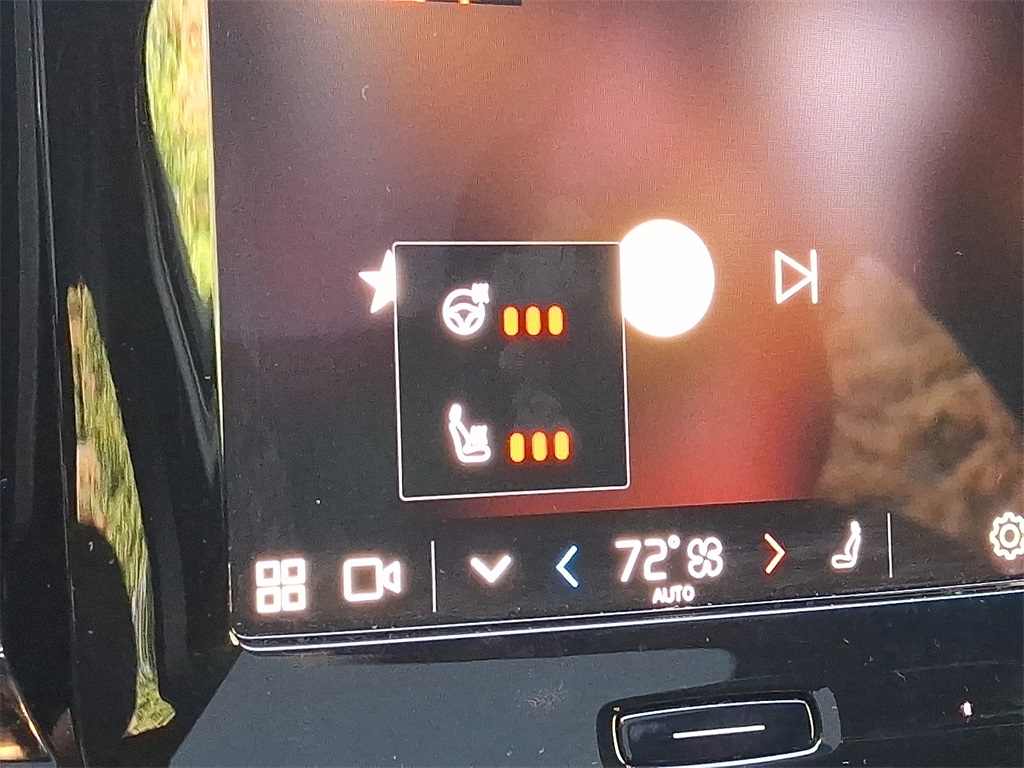 2022 Volvo C40 Recharge Ultimate photo 23