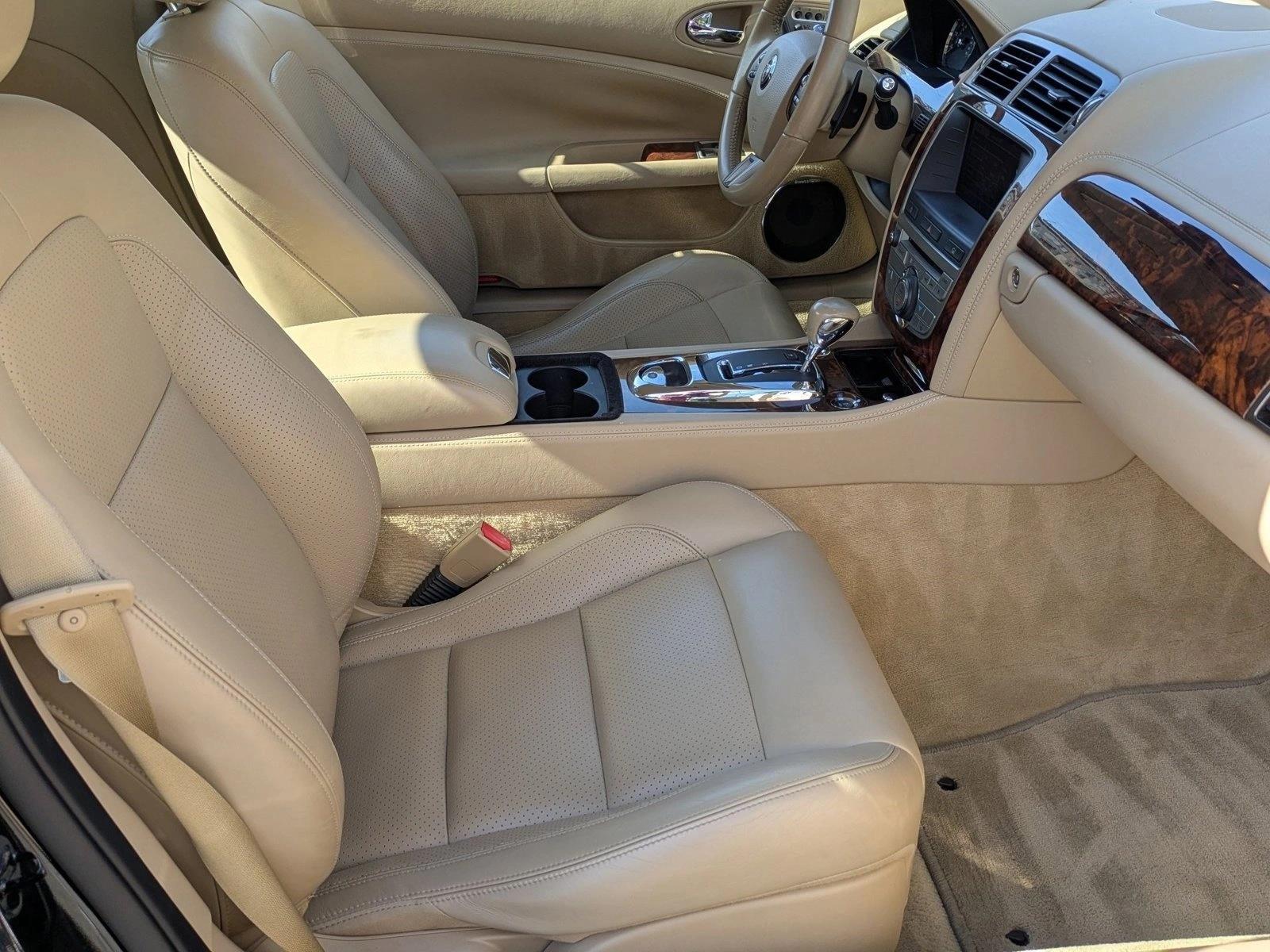 2009 Jaguar XK Base photo 18