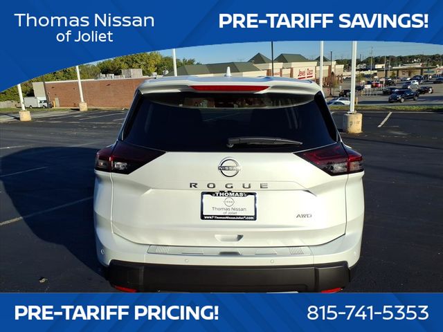 2026 Nissan Rogue SV photo 4