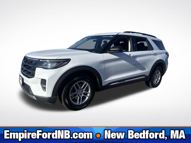 2025 Ford Explorer Active's photo