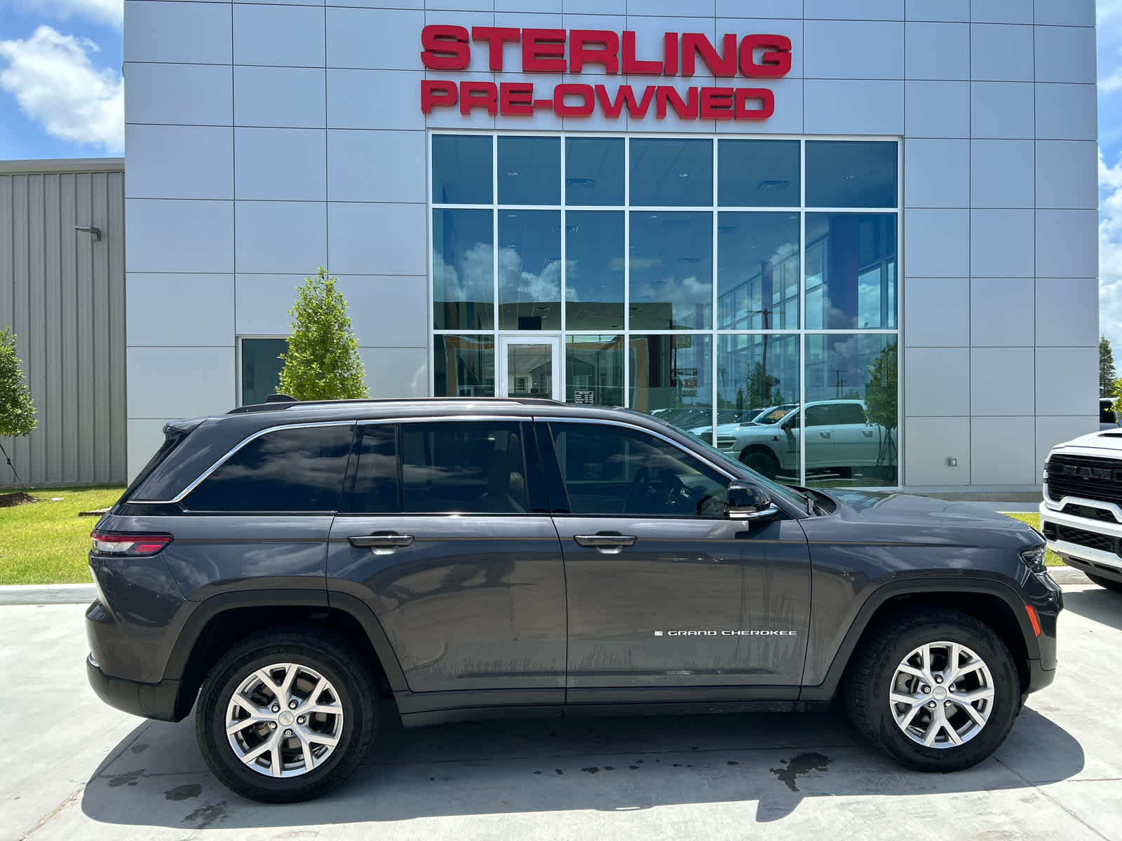 2022 Jeep Grand Cherokee