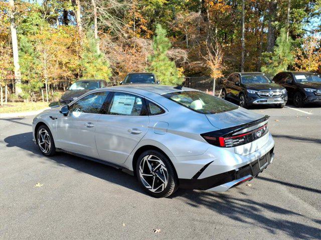 2026 Hyundai Sonata SEL Sport photo 4