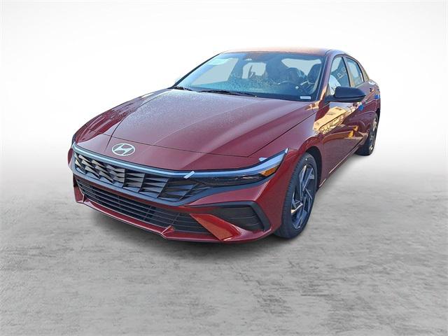 2025 Hyundai Elantra SEL Sport photo 3